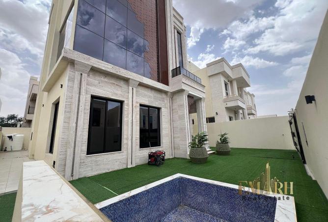 87448369 - Property Image 3