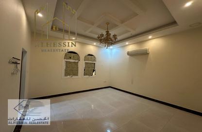 Villa - 5 - 7 for sale in Al Mowaihat 1 - Al Mowaihat - Ajman