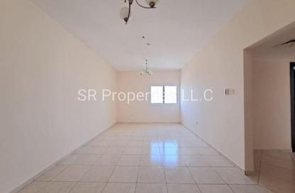 Apartment - 2 Bedrooms - 2 Bathrooms for rent in Al Hafeet Tower 6 - Al Nahda - Sharjah