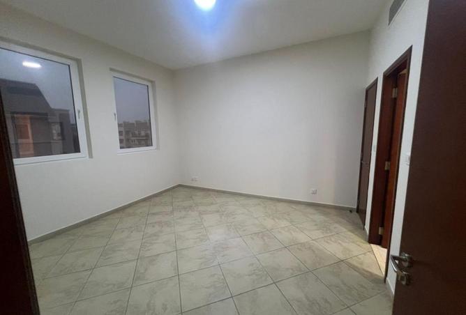 68292426 - Property Image 2