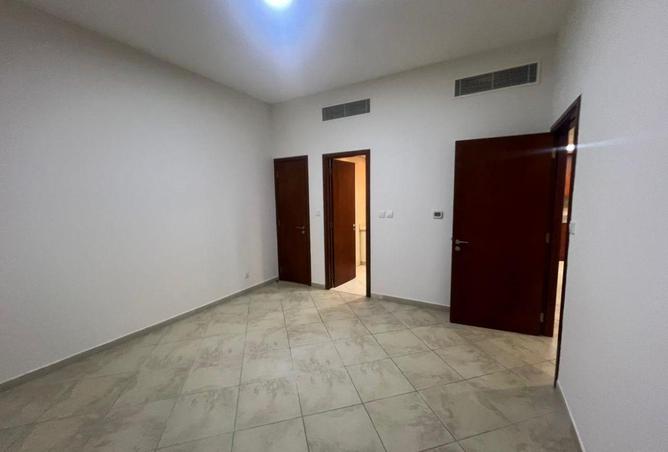 68292426 - Property Main Image