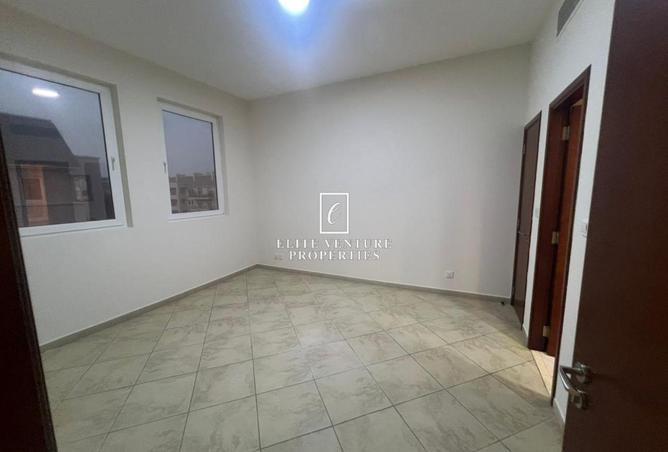 68292426 - Property Image 2