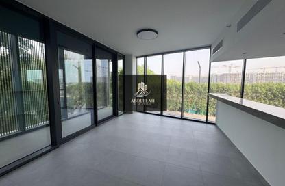 Apartment - 3 Bedrooms - 4 Bathrooms for rent in The Gate - Aljada - Sharjah