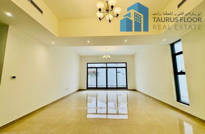 Villa - 5 Bedrooms - 6 Bathrooms for rent in Abu Hail Road - Abu Hail - Deira - Dubai Villa - 5 Bedrooms - 6 Bathrooms for rent in Abu Hail Road - Abu Hail - Deira - Dubai