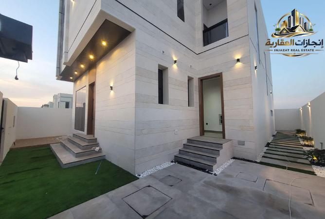 115492012 - Property Image 3