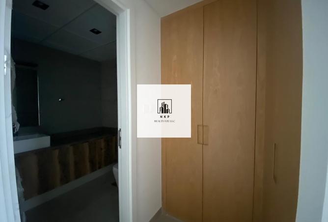 98714230 - Property Image 2