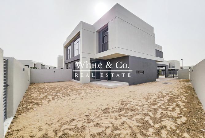 128353004 - Property Image 2