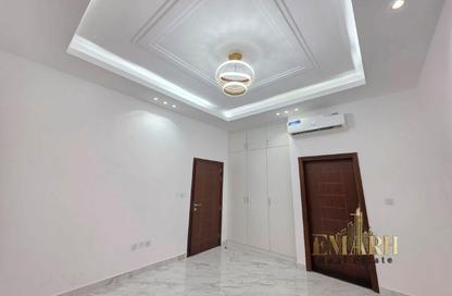 Villa - 5 - 5 for rent in Al Yasmeen - Ajman