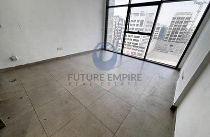 Apartment - Studio - 1 Bathroom for rent in Mankhool - Bur Dubai - Dubai