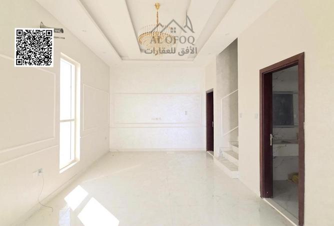 82396215 - Property Image 2