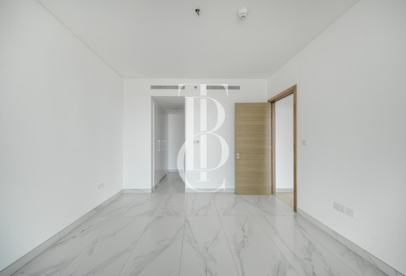 Highest Floor | 180° Burj, Creek and Canal Views photo 10