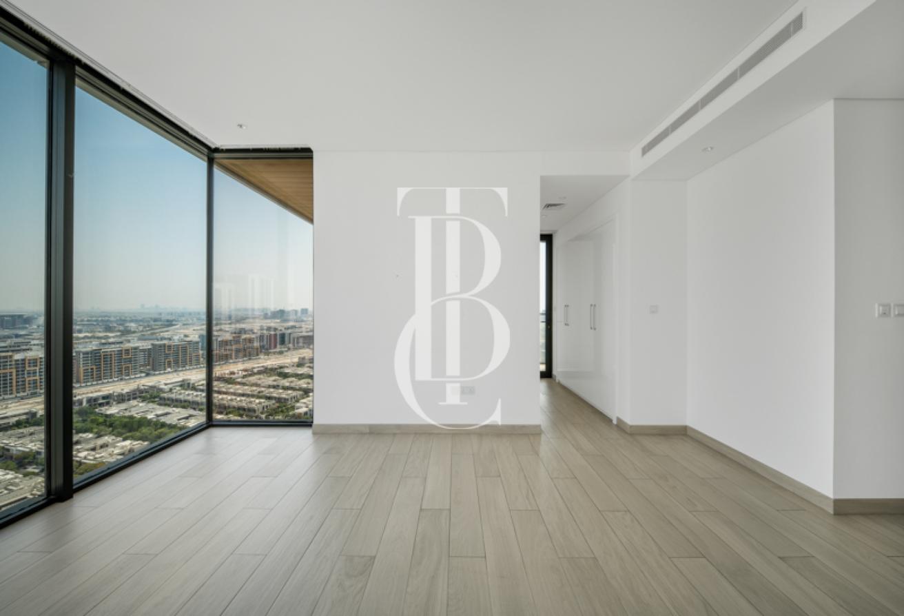 Highest Floor | 180° Burj, Creek and Canal Views photo 15