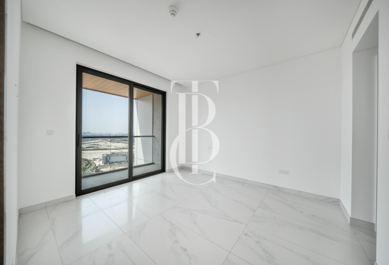 Highest Floor | 180° Burj, Creek and Canal Views photo 9