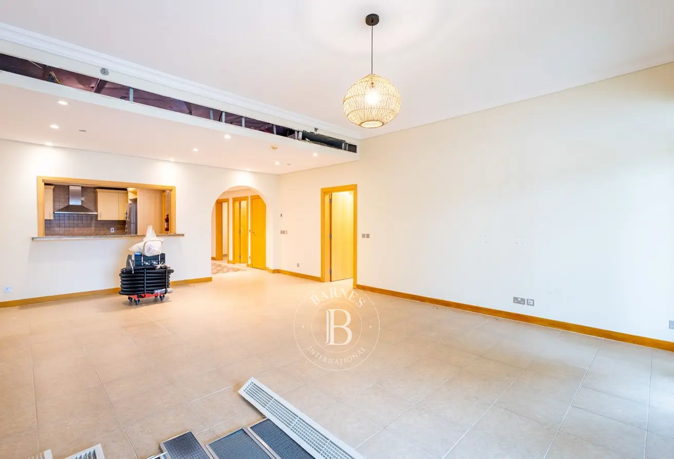 165598926 - Property Main Image