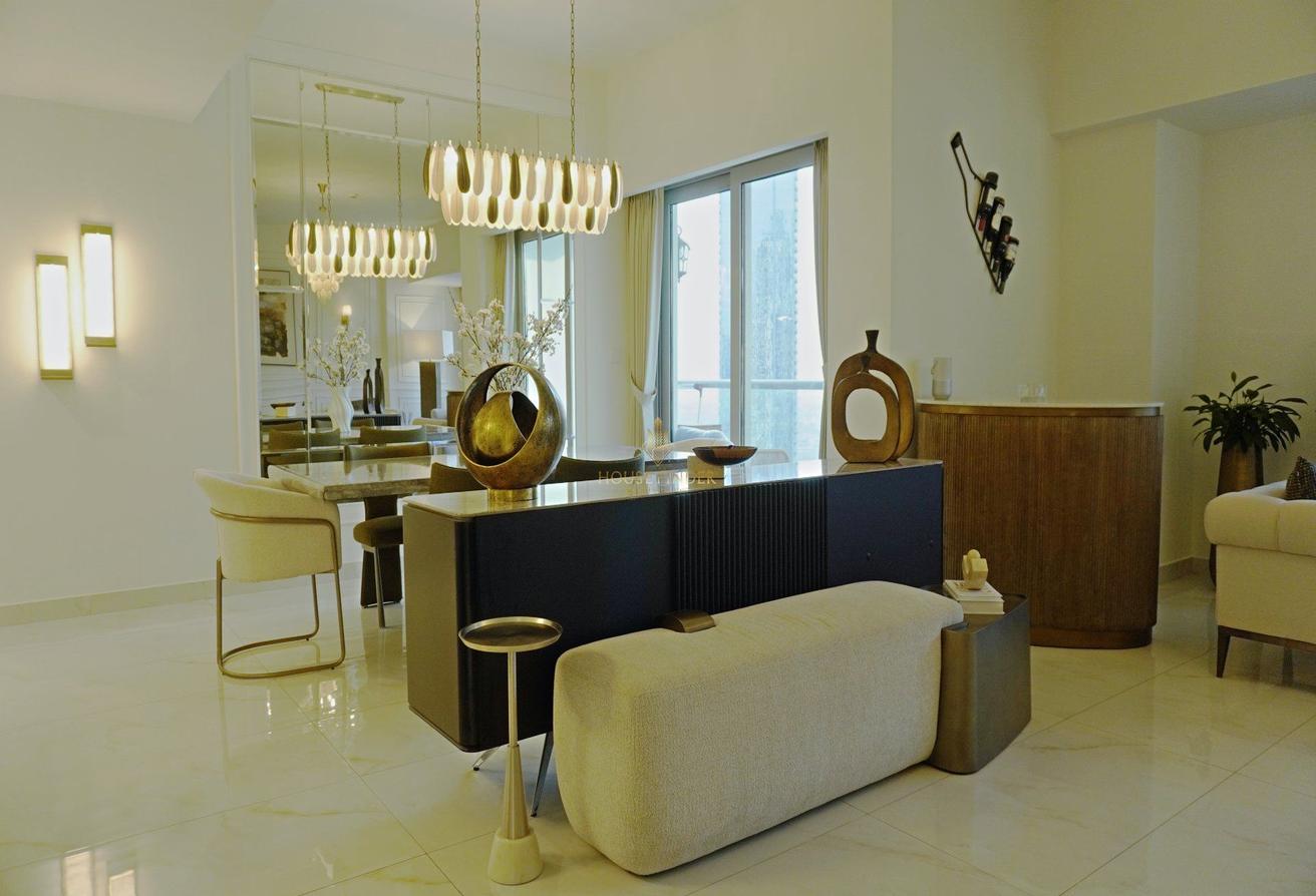 High Flr| Upgraded 3BR +Maid |Balcony |Near Metro photo 4