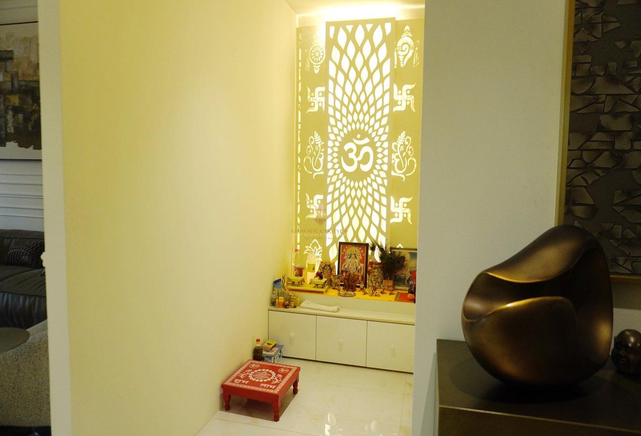 High Flr| Upgraded 3BR +Maid |Balcony |Near Metro photo 7