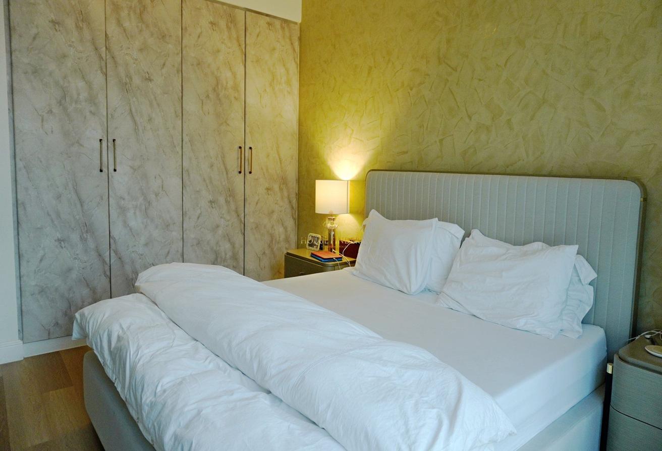 High Flr| Upgraded 3BR +Maid |Balcony |Near Metro photo 13