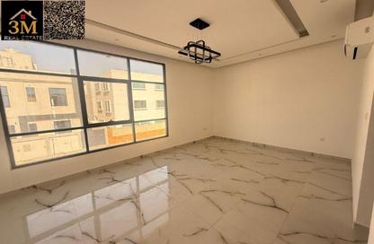 Villa - 3 Bedrooms - 4 Bathrooms for rent in Al Yasmeen 1 - Al Yasmeen - Ajman