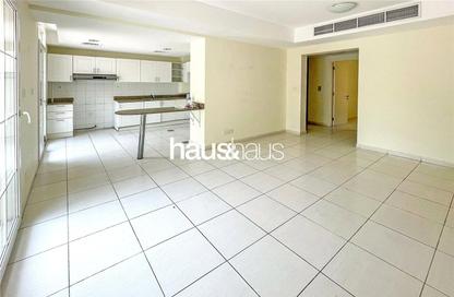 Villa - 2 Bedrooms - 2 Bathrooms for sale in Springs 2 - The Springs - Dubai