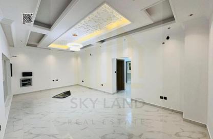 Townhouse - 5 Bedrooms - 7 Bathrooms for sale in Al Yasmeen 1 - Al Yasmeen - Ajman