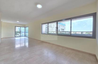 Apartment - 3 Bedrooms - 4 Bathrooms for rent in Skyline Residence - Sheikh Zayed Road - Dubai Apartment - 3 Bedrooms - 4 Bathrooms for rent in Skyline Residence - Sheikh Zayed Road - Dubai