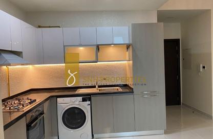 Apartment - 1 Bedroom - 2 Bathrooms for rent in Miraclz Tower by Danube - Arjan - Dubai