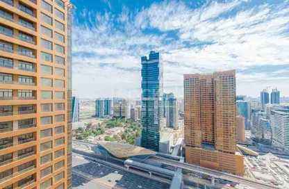 Apartment - 3 Bedrooms - 4 Bathrooms for sale in Dubai Jewel Tower - Dubai Media City - Dubai