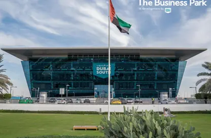 طابق كامل - استوديو للايجار في مجمع الأعمال - دبي الجنوب (مركز دبي العالمي) - دبي