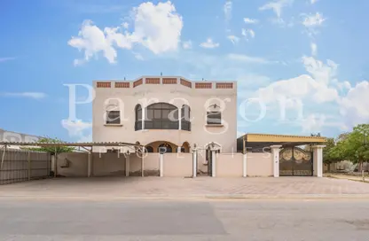 Villa - 7+ Bedrooms - 7+ Bathrooms for rent in Al Jazirah Al Hamra - Al Hamra Village - Ras Al Khaimah
