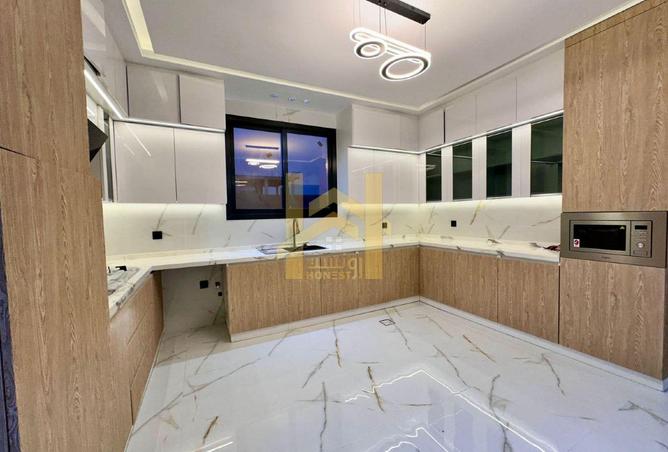 101272599 - Property Image 2
