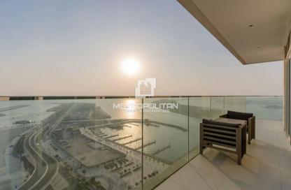 Apartment - 2 Bedrooms - 2 Bathrooms for sale in Sunrise Bay Tower 1 - Sunrise Bay - EMAAR Beachfront - Dubai Harbour - Dubai