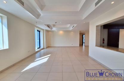 Apartment - 3 Bedrooms - 4 Bathrooms for rent in Bin Hendi Tower - Mankhool - Bur Dubai - Dubai