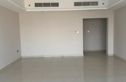 Apartment - 3 Bedrooms - 4 Bathrooms for sale in Gulfa Towers - Al Rashidiya 1 - Al Rashidiya - Ajman