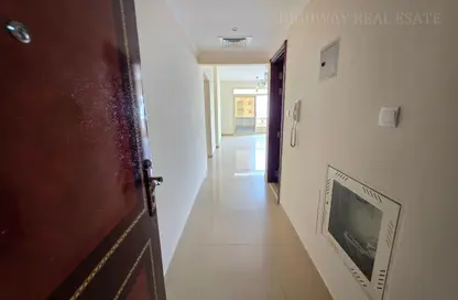 Apartment - 1 Bedroom - 2 Bathrooms for rent in Muwaileh 29 Building - Muwaileh - Sharjah