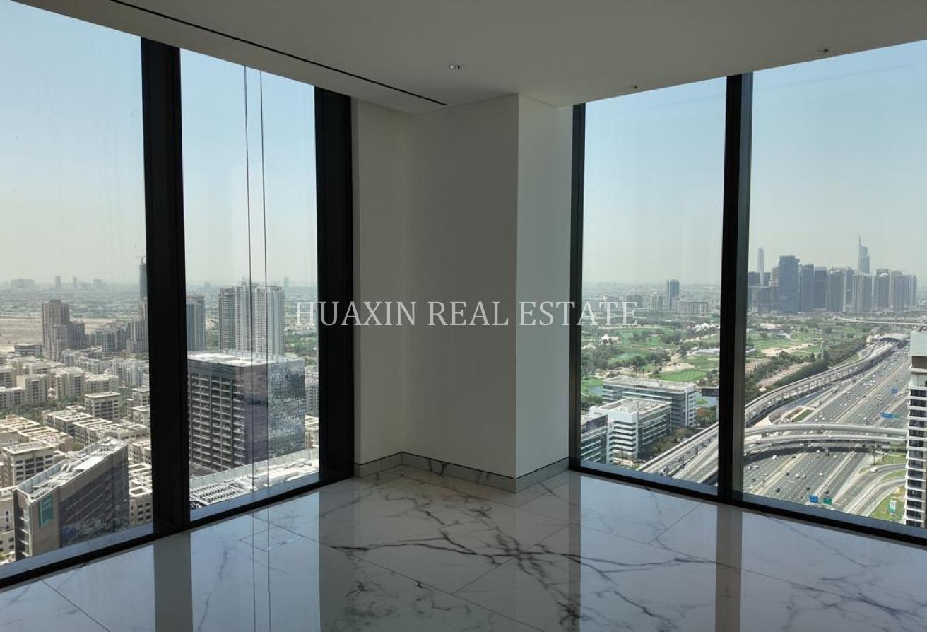 Luxurious Lifestyle I Penthouse I Stunning Views photo 13