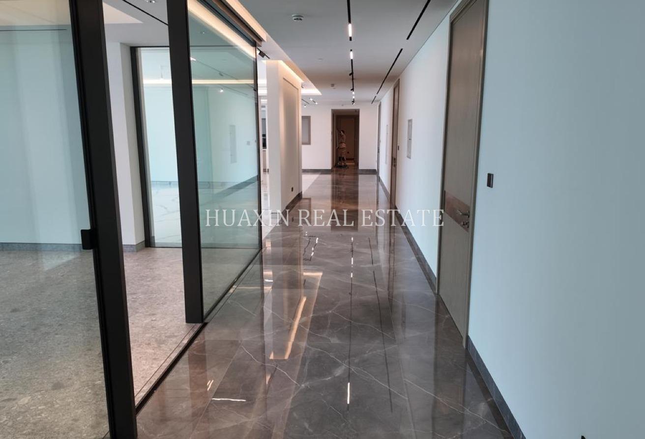 Luxurious Lifestyle I Penthouse I Stunning Views photo 14