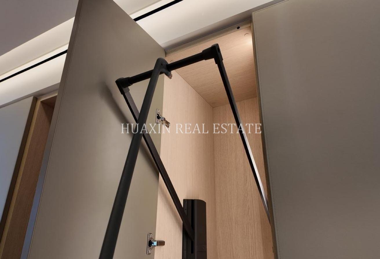 Luxurious Lifestyle I Penthouse I Stunning Views photo 3