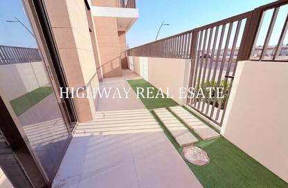 Apartment - 2 - 3 for rent in Jawaher Residences - Maryam Island - Al Khan - Sharjah