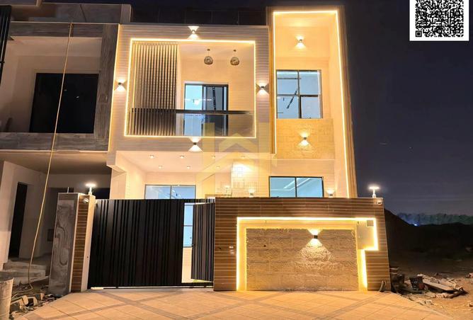 83252425 - Property Image 2