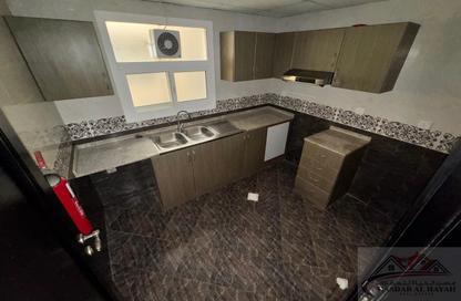 Apartment - 1 Bedroom - 2 Bathrooms for rent in Muwaileh 29 Building - Muwaileh - Sharjah