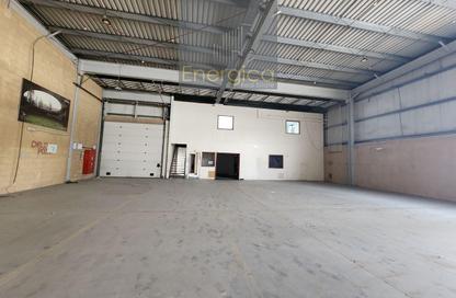 Warehouse - Studio - 2 Bathrooms for rent in Ras Al Khor Industrial 1 - Ras Al Khor - Dubai