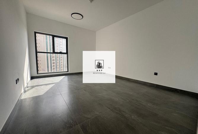 112758958 - Property Image 3