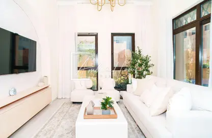 شقة - غرفة نوم - 2 حمامات للايجار في مسك 2 - المسك - دبي القديمة - وسط مدينة دبي - دبي