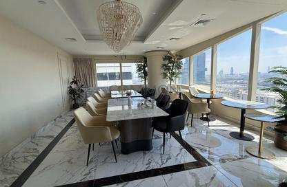 Retail - Studio - 1 Bathroom for rent in Sheikh Zayed Road - Dubai