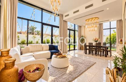 Villa - 4 - 5 for sale in Murooj Al Furjan East - Murooj Al Furjan - Al Furjan - Dubai