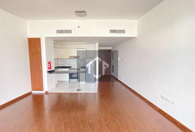 106863853 - Property Main Image