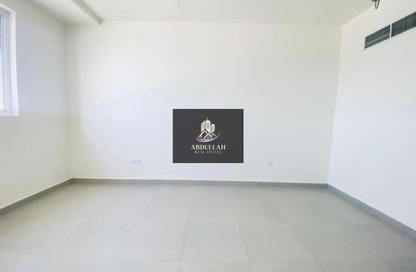 Apartment - 1 Bedroom - 2 Bathrooms for rent in Muwaileh 3 Building - Muwaileh - Sharjah