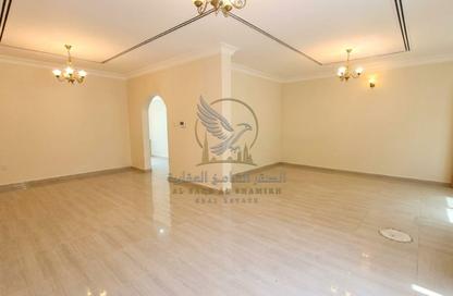 Apartment - 3 - 4 for rent in Al Qulaya'ah - Al Sharq - Sharjah
