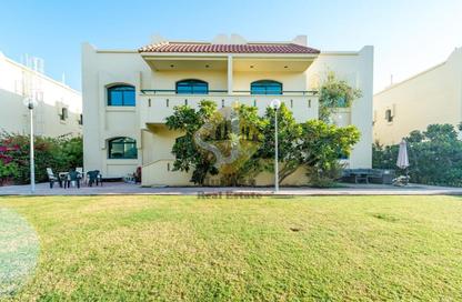Penthouse - 3 - 4 for rent in Garden Villas - Umm Suqeim 2 - Umm Suqeim - Dubai