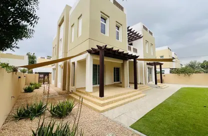Villa - 4 Bedrooms - 5 Bathrooms for rent in Rahat - Mudon - Dubai